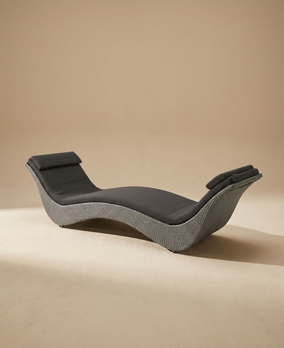 SINGLE W-LOUNGER