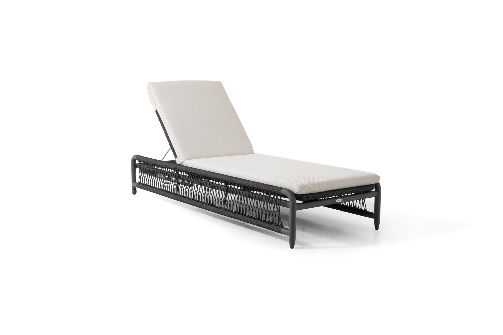 COFFEE TABLE H35 INCL. TEMPERED GLASS TOP 5MM – detail view