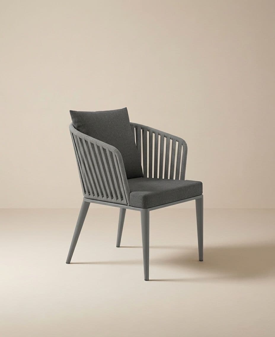 ARM CHAIR