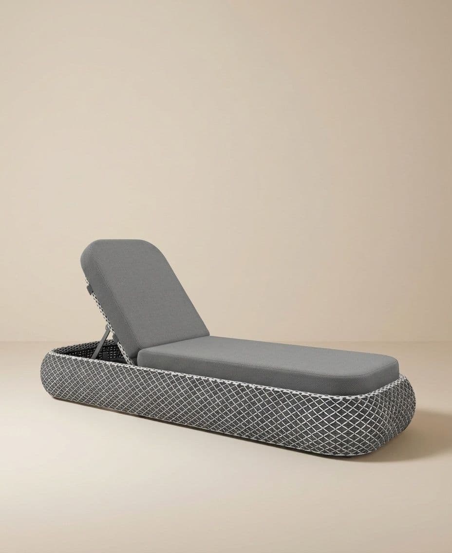 SUN LOUNGER