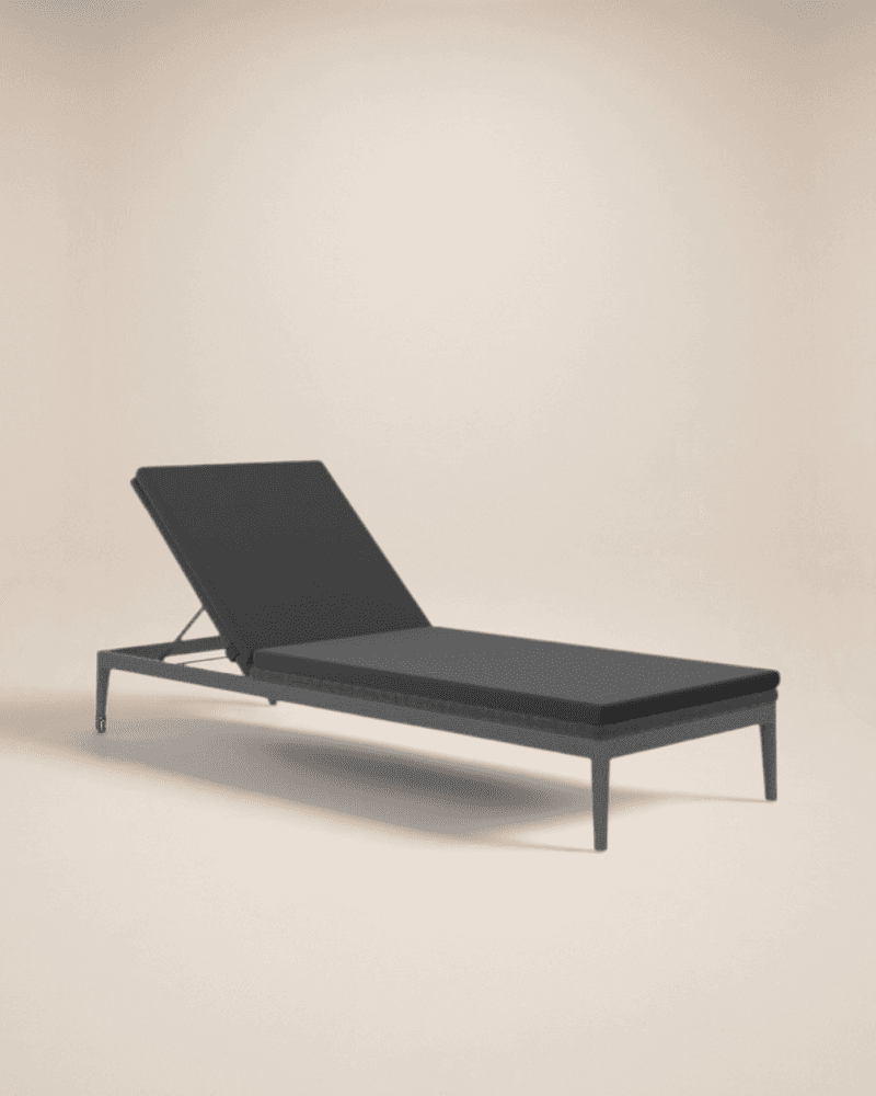 SUN LOUNGER
