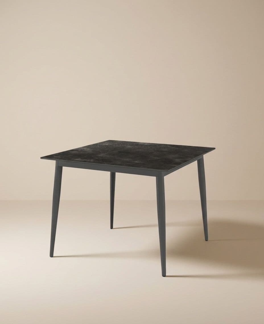 LOW DINING TABLE H65 90X90CM