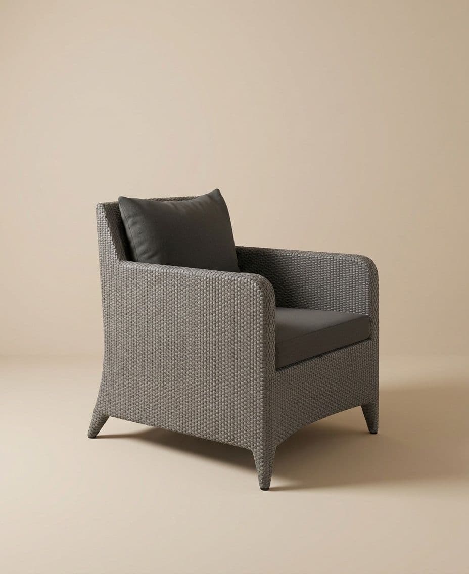 LOUNGE CHAIR