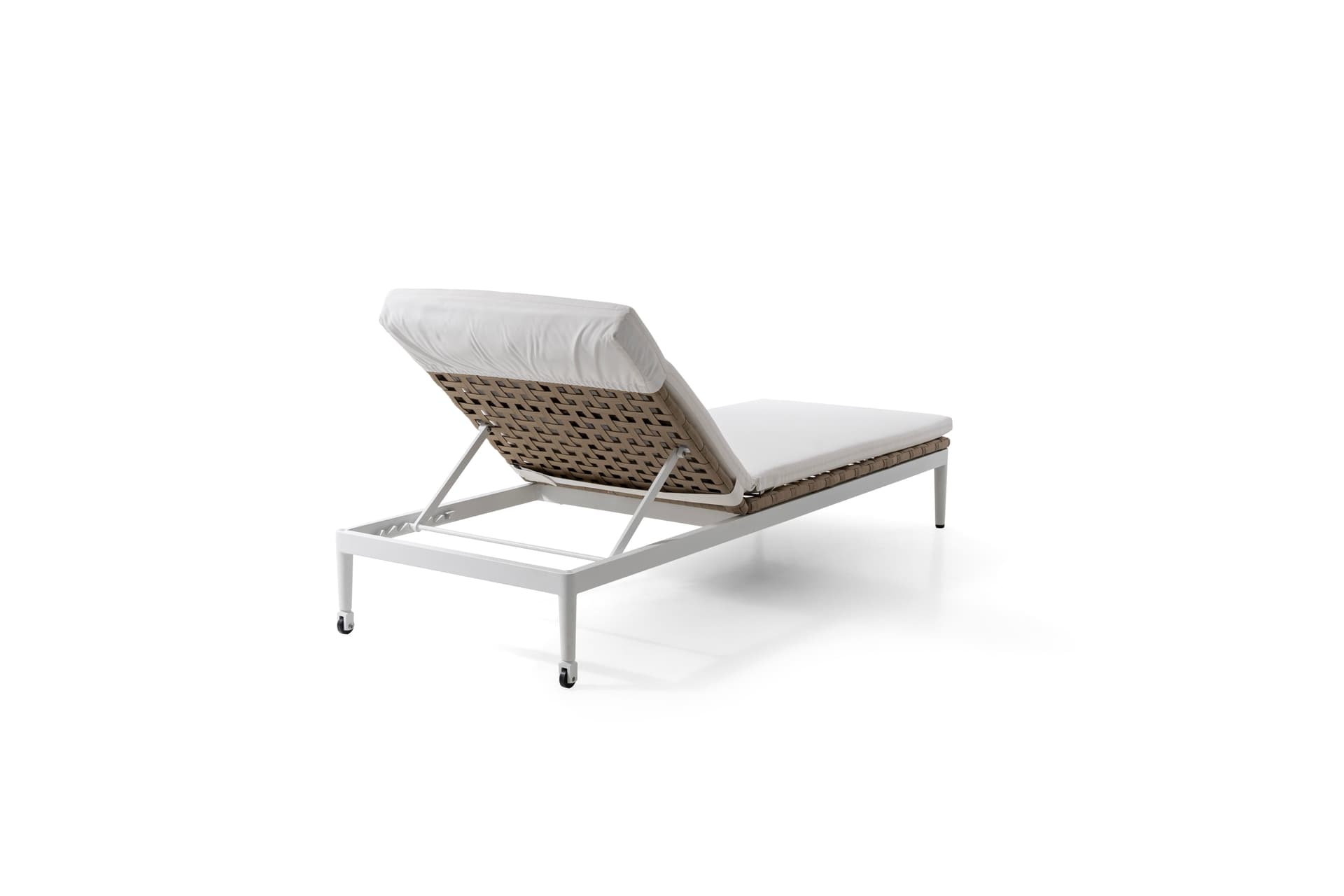 SUN LOUNGER – detail view